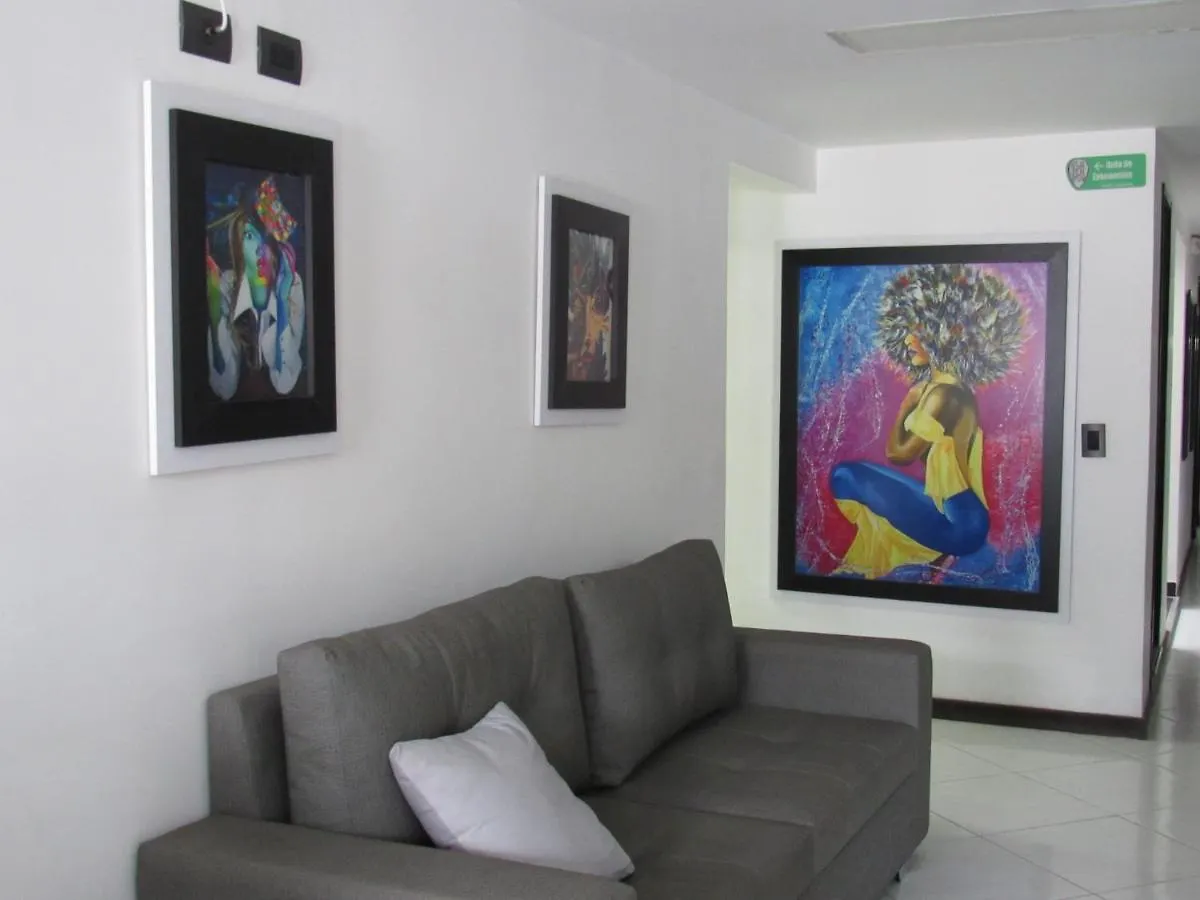 Hotel Murano מדיין