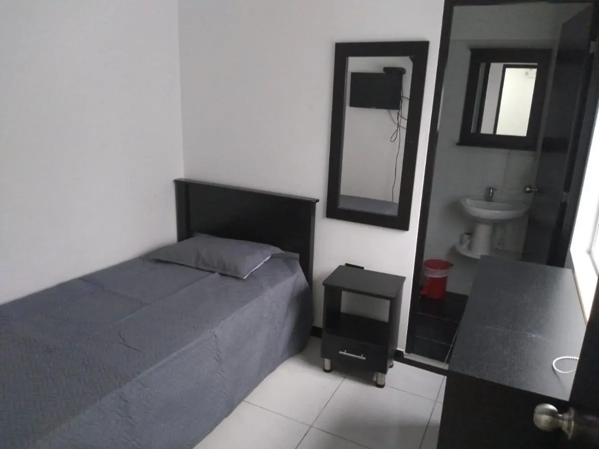 Hotel Murano מדיין