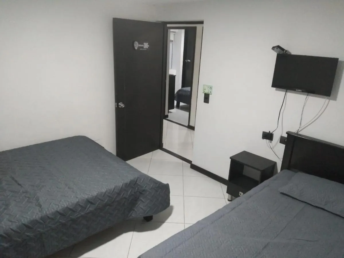 Hotel Murano מדיין