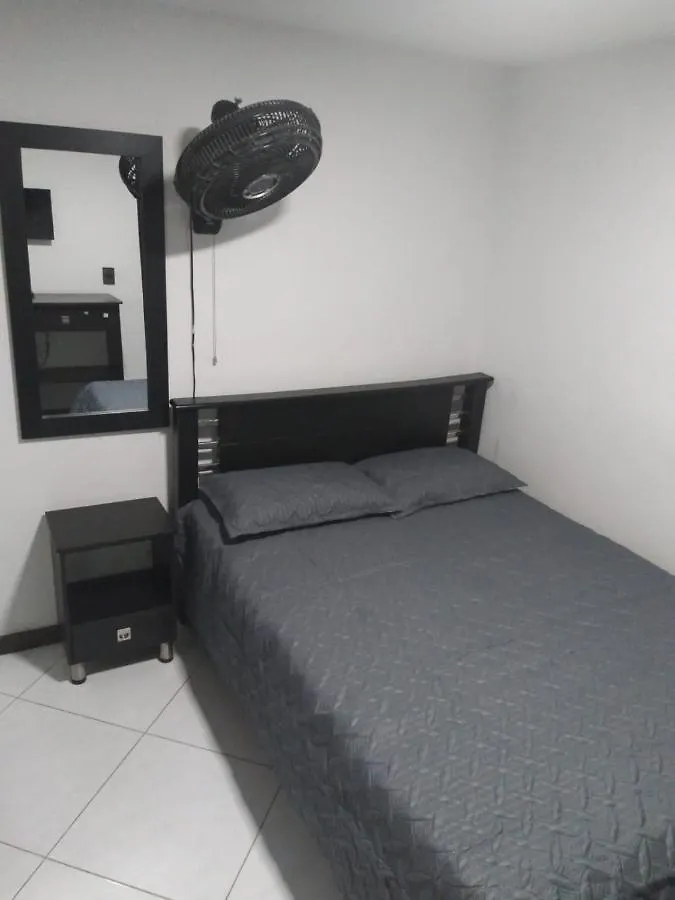 Hotel Murano מדיין